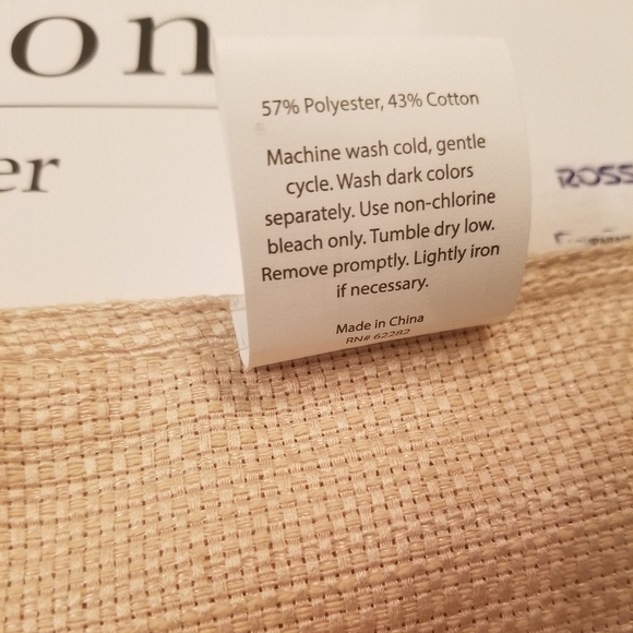 NEW BENSON MILLS Madison Solid Table Runner, 16" x 80 Gold - Picture 7 of 8